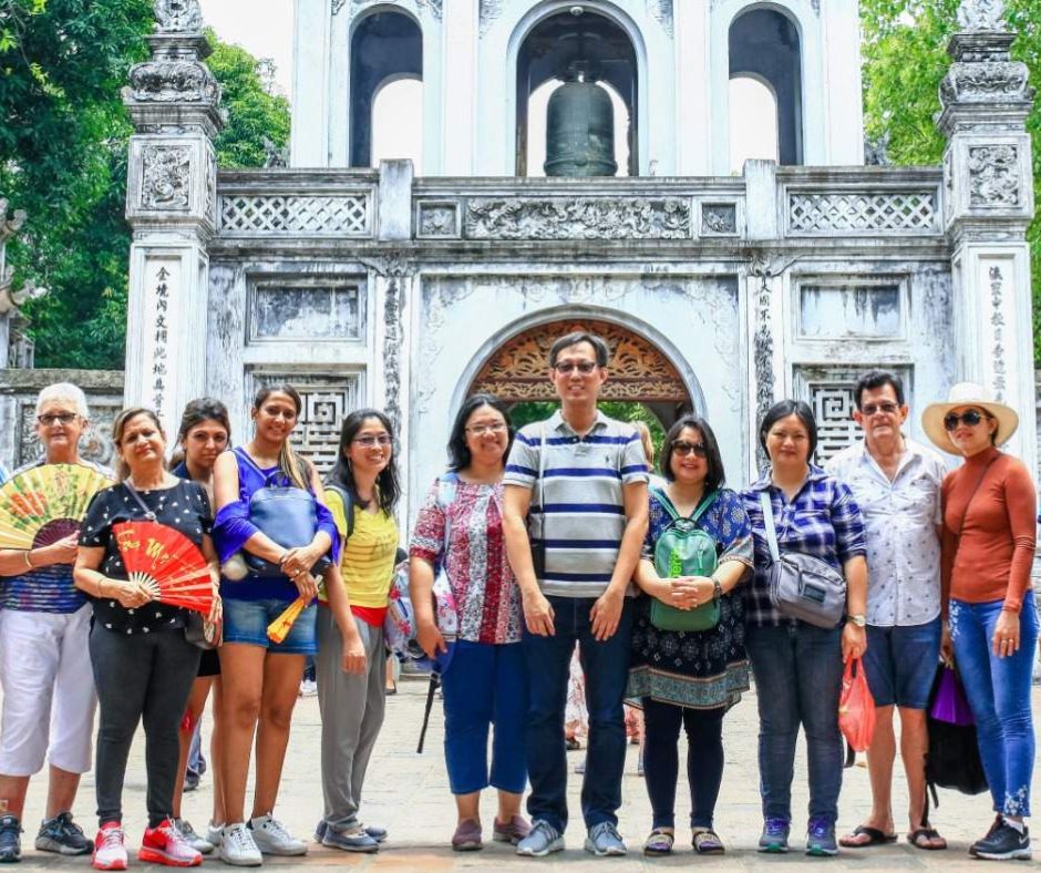 Private transfer of Hanoi exploring