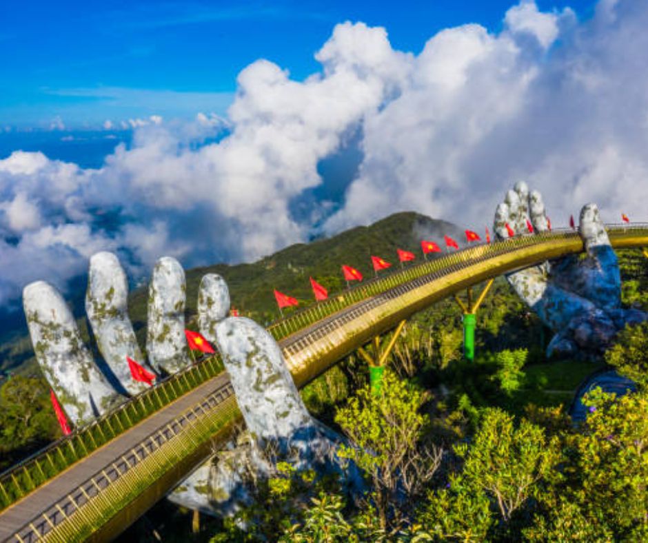 Da Nang to Bana hills by private car