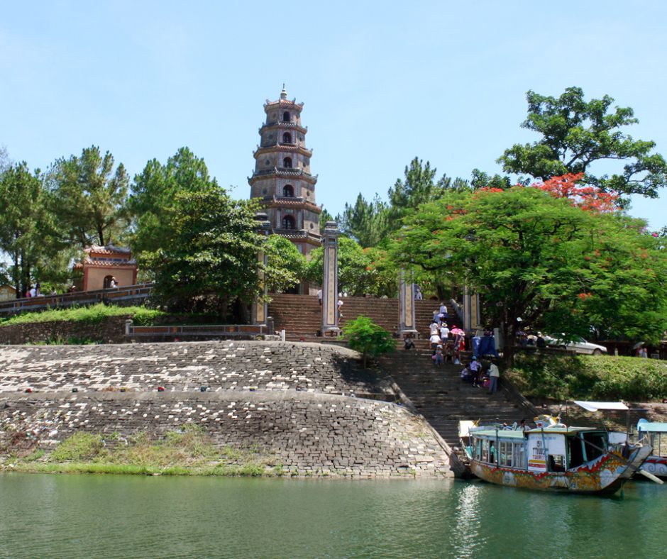 A day trip to Hue city tour from Da Nang by private car