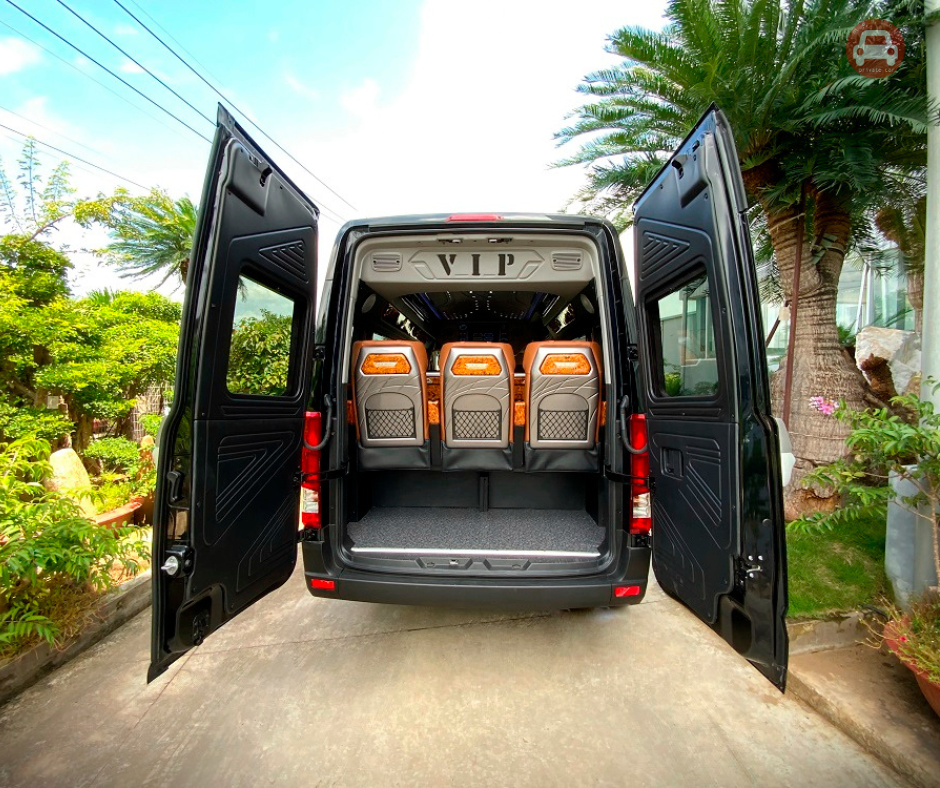 Mui Ne Luxury private car transfer