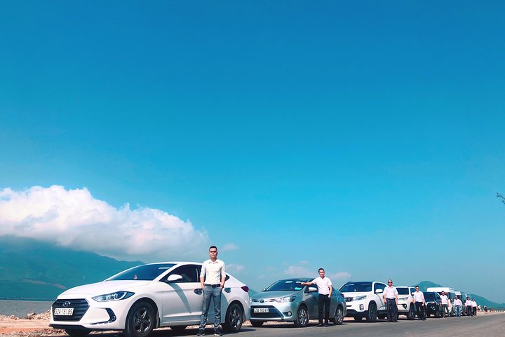 Phong-Nha-private-car